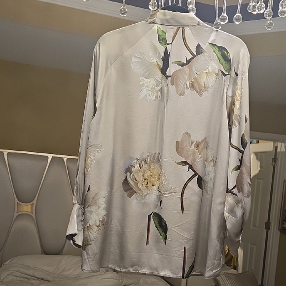 All Saints Gray Button Down Blouse with Notched Collar - Picture 7 of 16